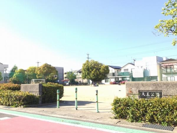 小学校・公園に近く子育てに最適な街並み＊写真はイメージです。